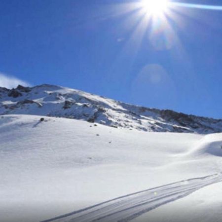 Acogedor Apartamento En El Corazon Del Valle Les Bordes Kültér fotó