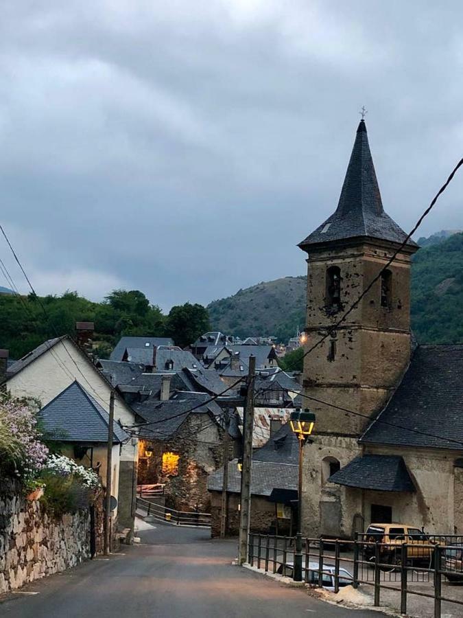 Acogedor Apartamento En El Corazon Del Valle Les Bordes Kültér fotó