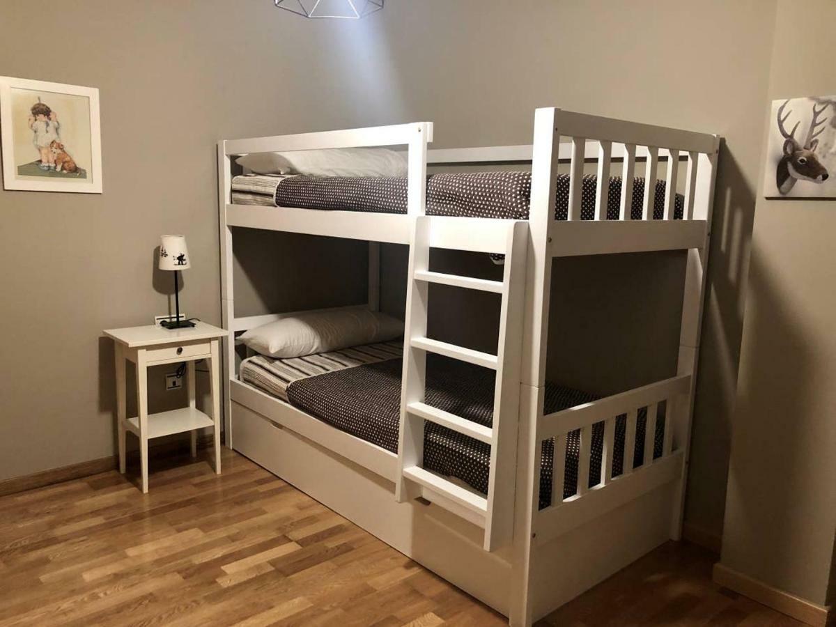Acogedor Apartamento En El Corazon Del Valle Les Bordes Kültér fotó