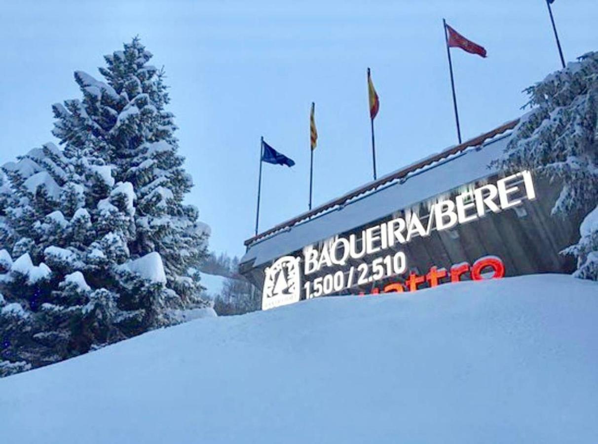 Acogedor Apartamento En El Corazon Del Valle Les Bordes Kültér fotó
